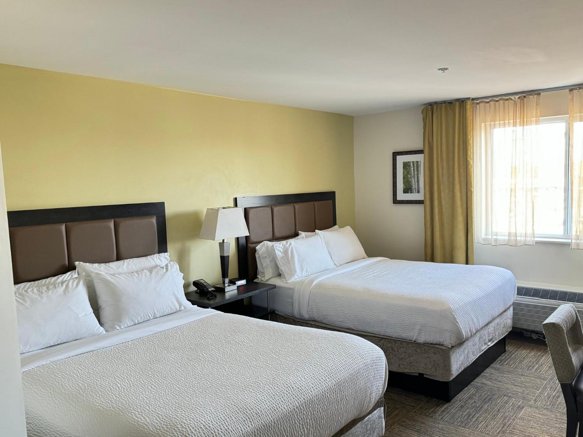 Candlewood Suites Philadelphia - Airport Area By Ihg Chester Εξωτερικό φωτογραφία